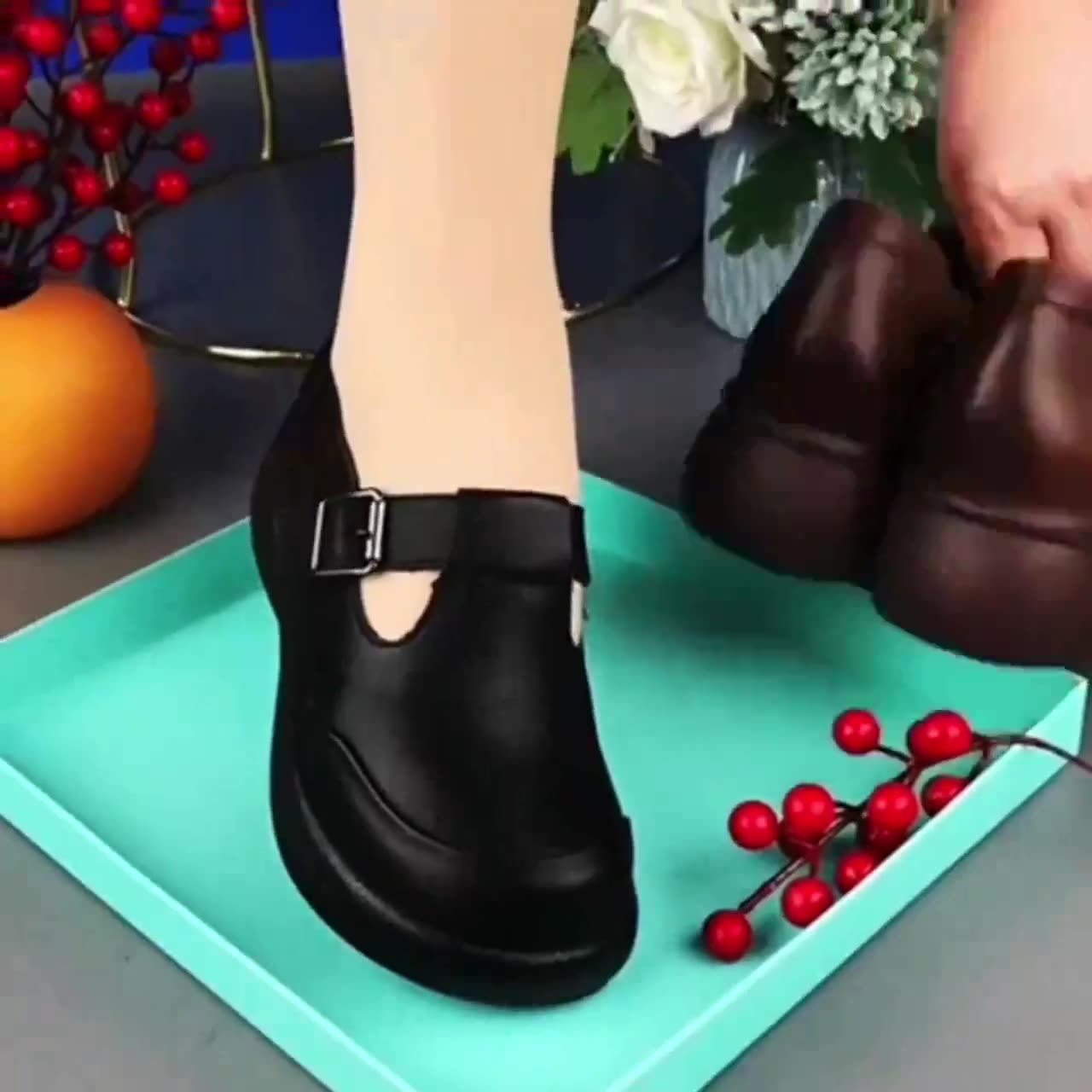 Mocasines de piel nuevos 2025
