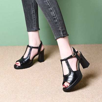 Sandalias romanas de una sola tira