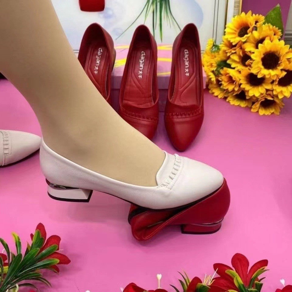 Zapatos de mamá con punta puntiaguda (de cuero)