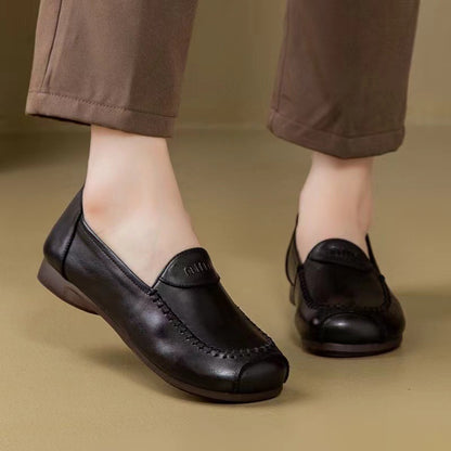 Zapatos de madre de piel de vaca con capa superior