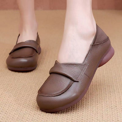 Zapatos de piel con suela blanda y tendón de ternera.