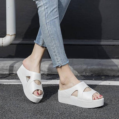 Pantuflas de plataforma con puntera abierta para mujer