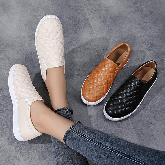 Zapatillas deportivas acolchadas de color liso para mujer